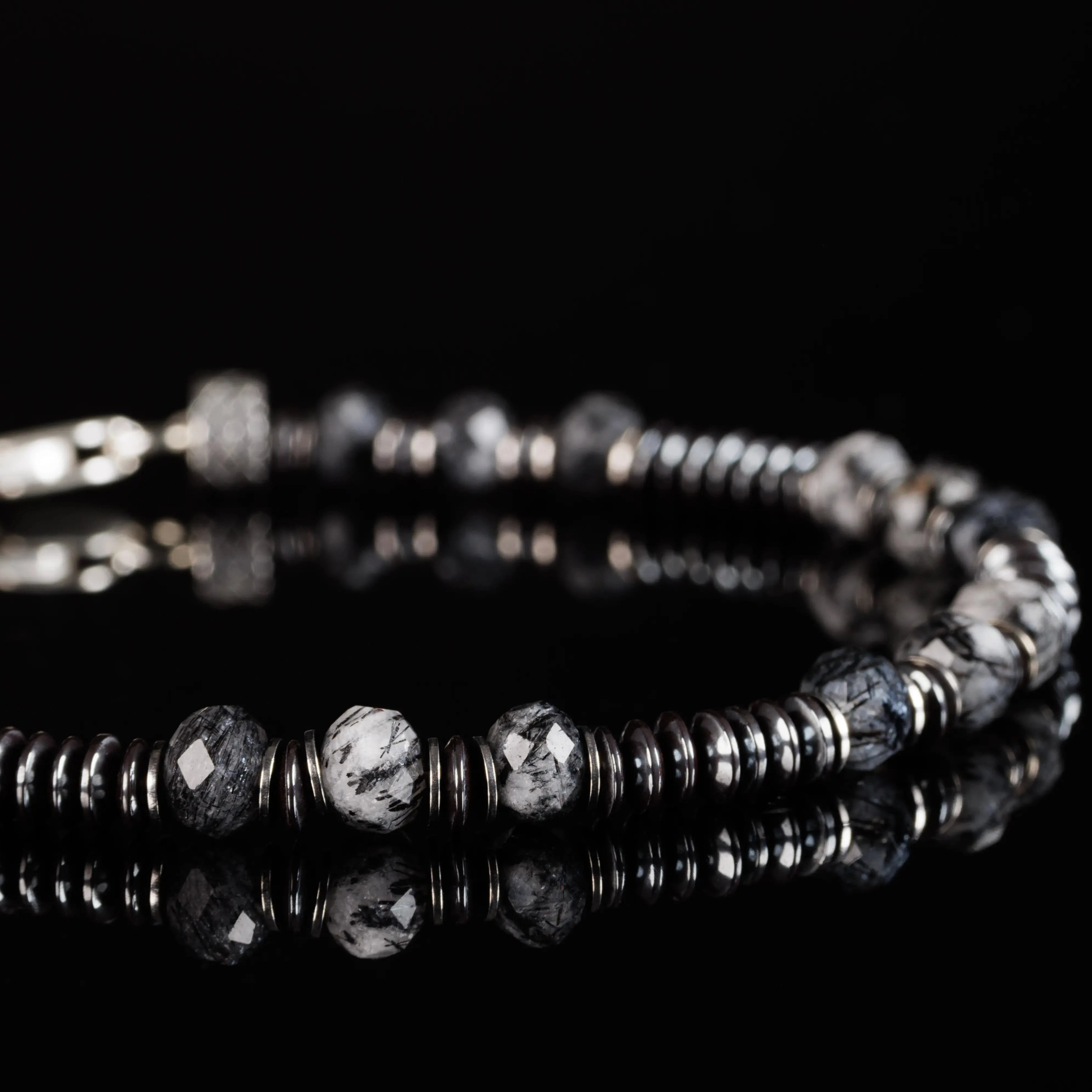 BLACK TOURMALINATED QUARTZ BRACELET I (4-6MM)