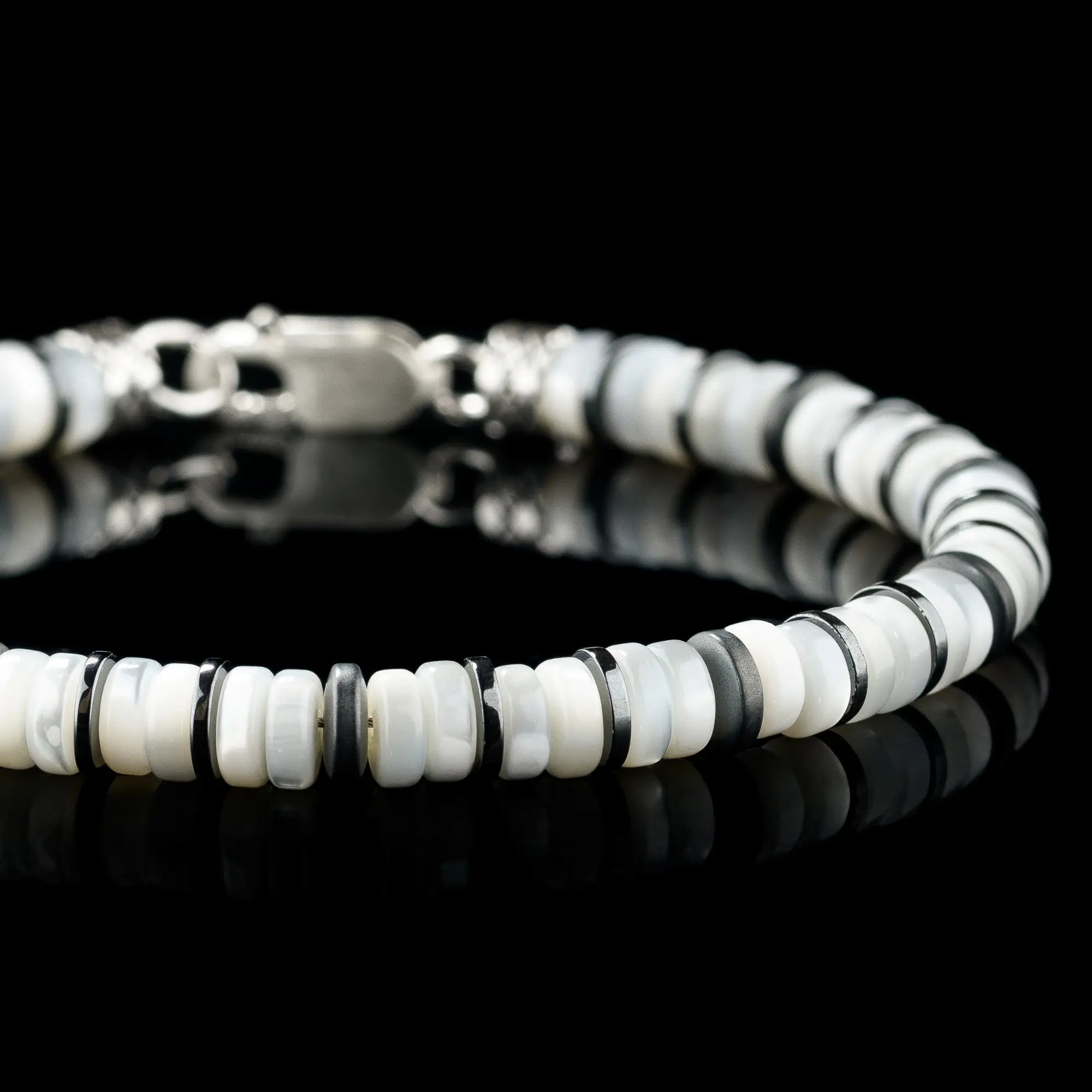 MOTHER OF PEARL BRACELET VI (6MM)
