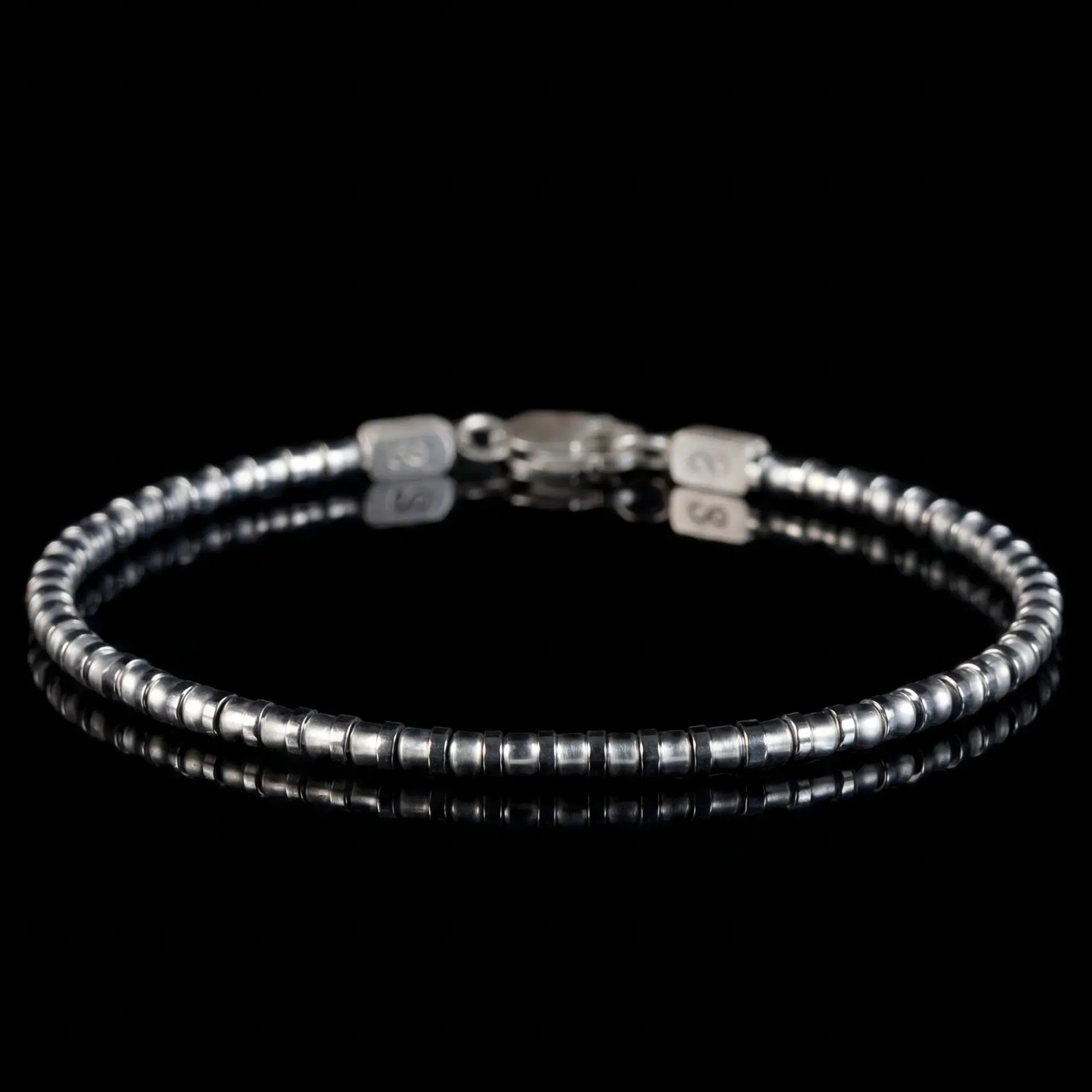 HEMATITE - SILVER GREY BRACELET I (3MM)