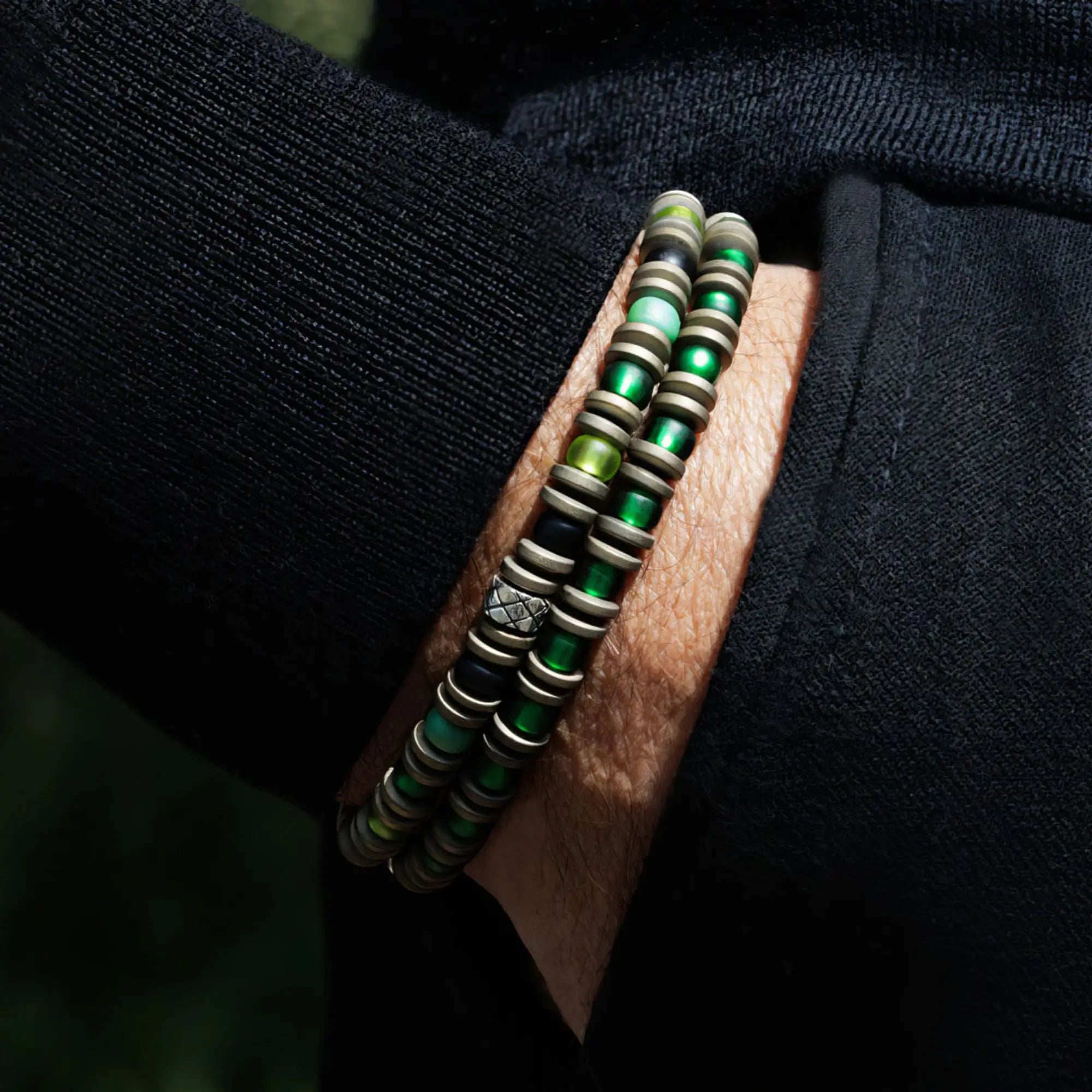 HEMATITE BRONZE BRACELET V (6MM)