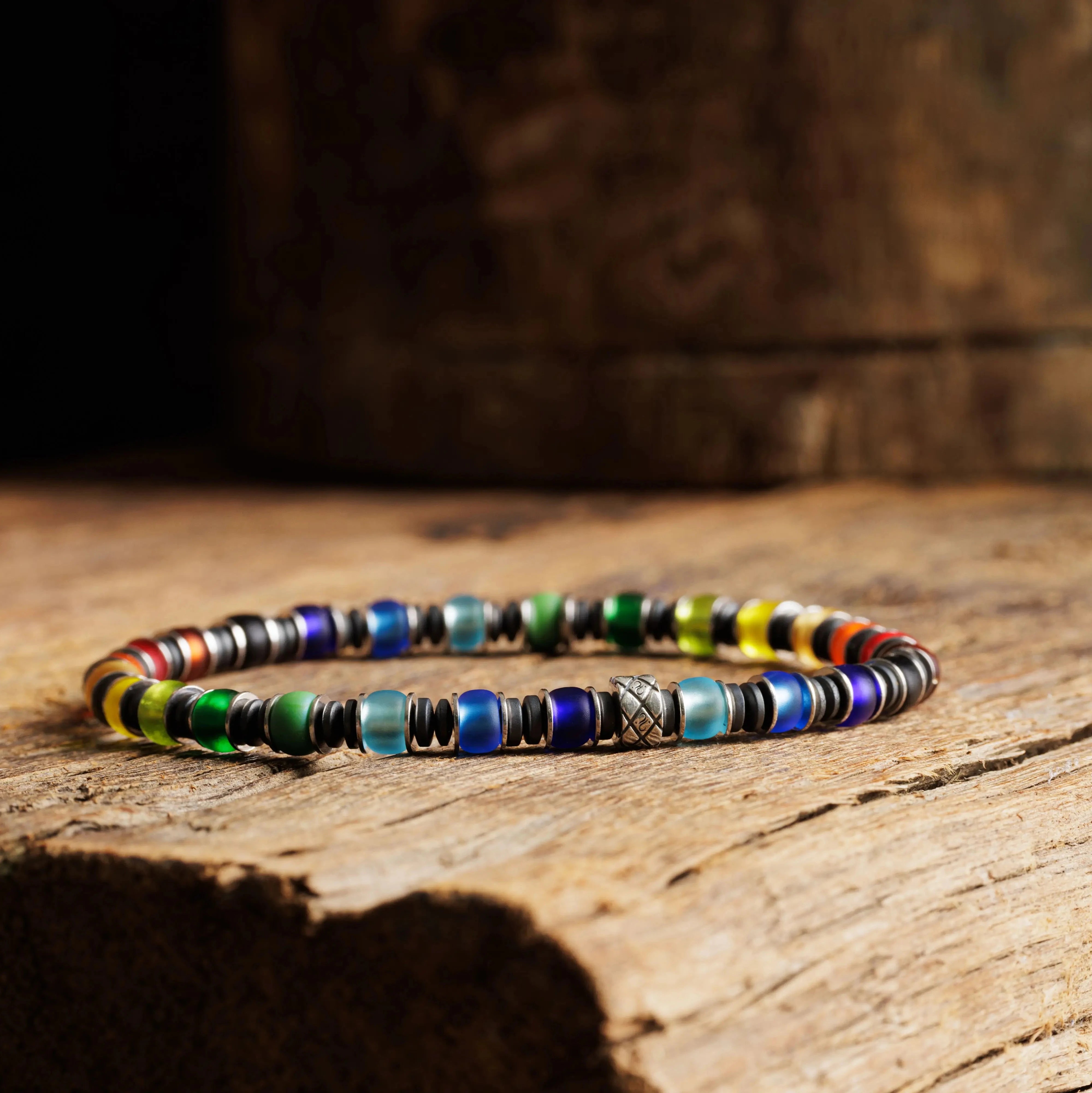 MULTICOLOR SILVER & HEMATITE BRACELET I (6MM)
